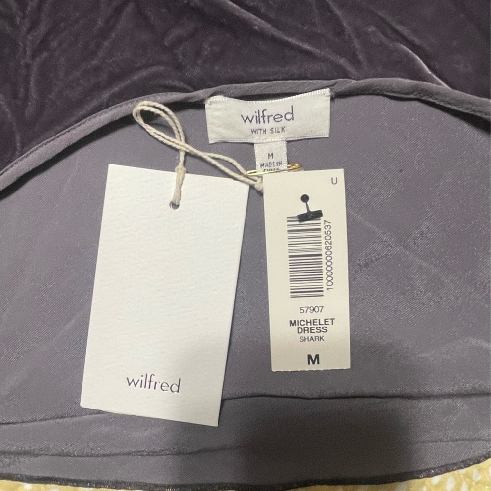 NWT Aritzia Wilfred Michelet black velvet silk blend midi slip dress M - Picture 8 of 11